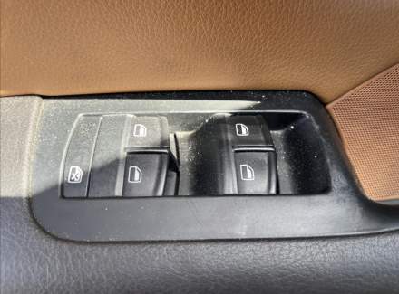 Audi - A6