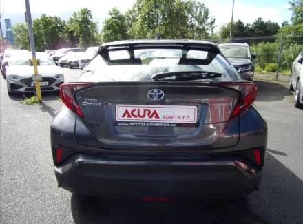 Toyota - C-HR