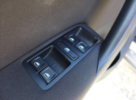 Volkswagen - Polo