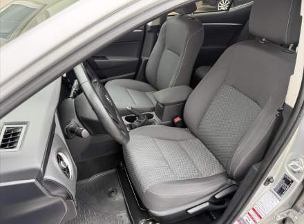 Toyota - Corolla