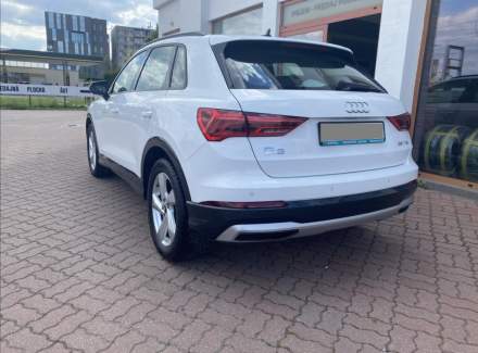 Audi - Q3