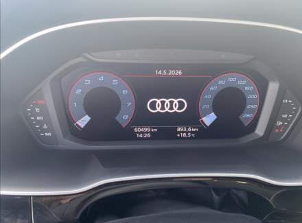 Audi - Q3