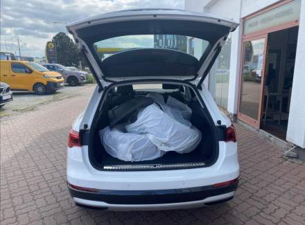 Audi - Q3