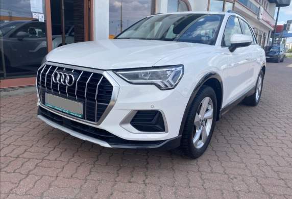 Audi - Q3