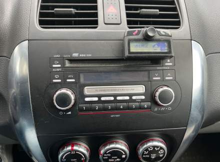 Suzuki - SX4
