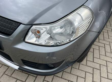 Suzuki - SX4
