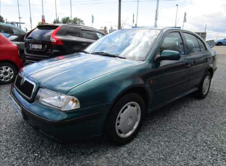 Škoda - Octavia