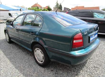 Škoda - Octavia