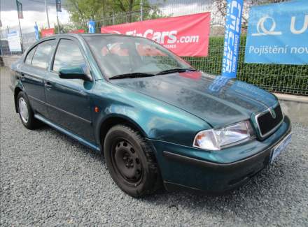 Škoda - Octavia