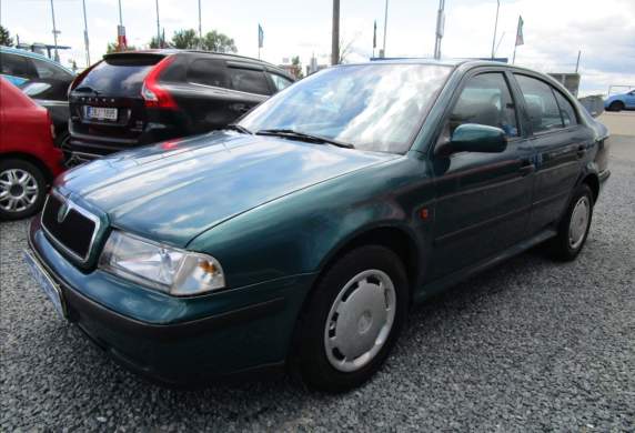 Škoda - Octavia