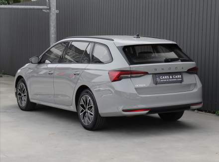Škoda - Octavia