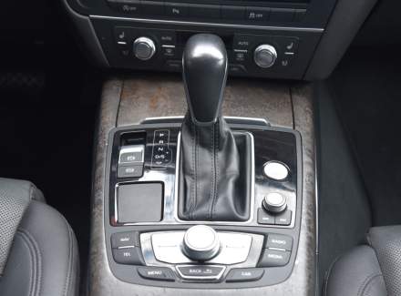 Audi - A6