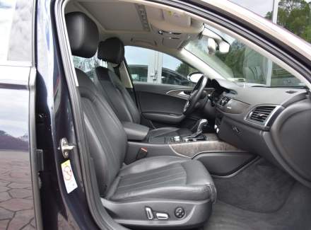 Audi - A6