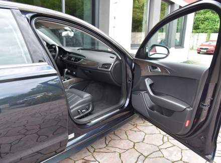 Audi - A6