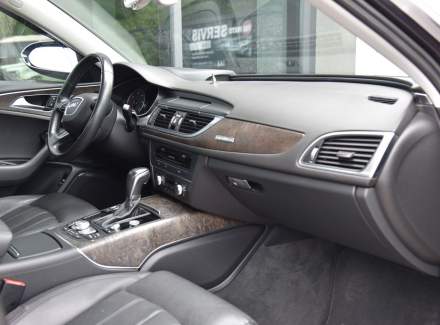 Audi - A6