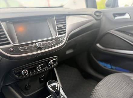 Opel - Crossland X