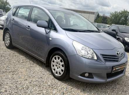 Toyota - Verso