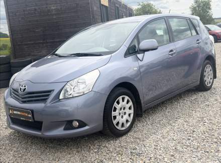 Toyota - Verso