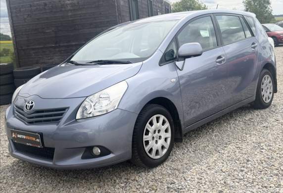 Toyota - Verso