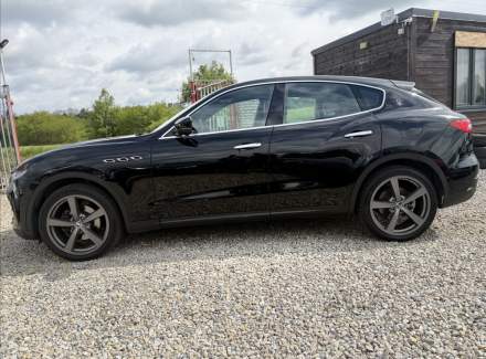 Maserati - Levante
