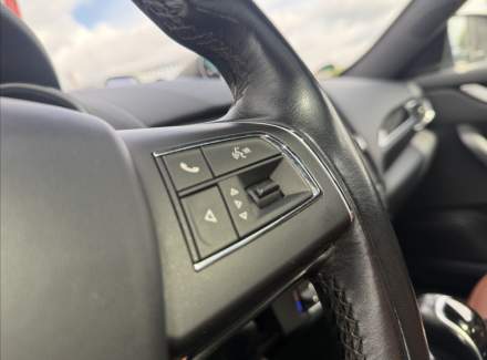 Maserati - Levante