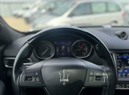 Maserati - Levante