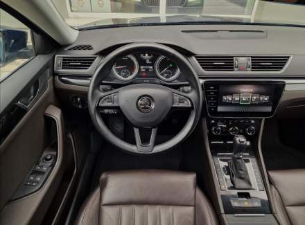 Škoda - Superb