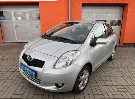 Toyota - Yaris