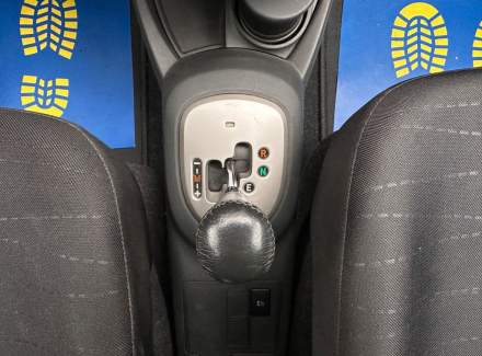 Toyota - Yaris