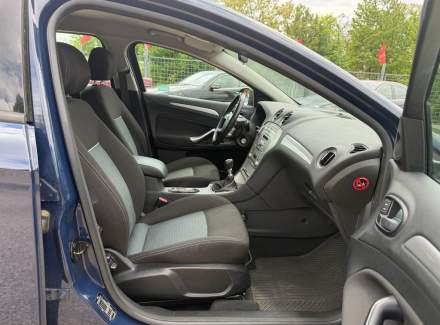 Ford - Mondeo