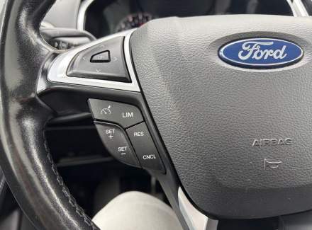 Ford - S-MAX