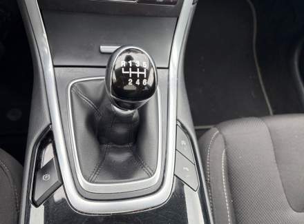 Ford - S-MAX