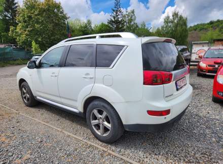 Peugeot - 4007