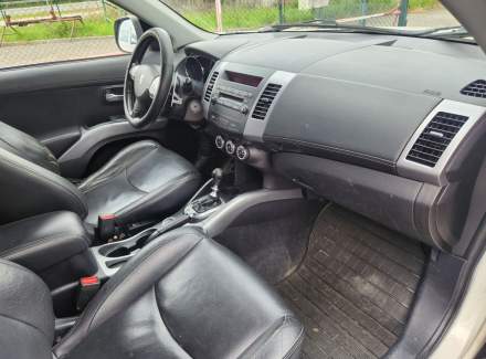 Peugeot - 4007