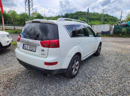 Peugeot - 4007