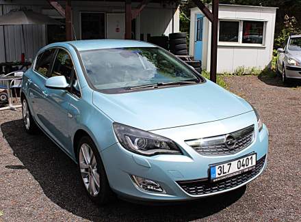 Opel - Astra