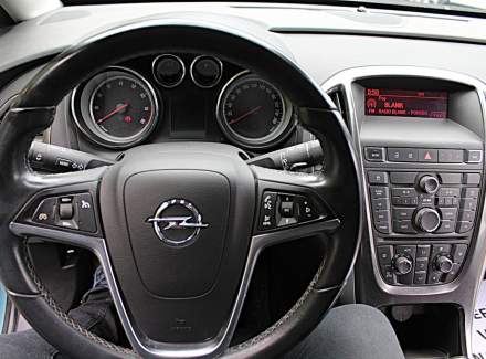 Opel - Astra