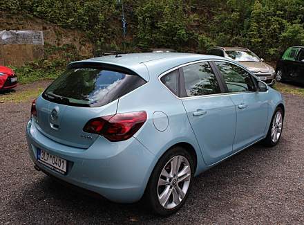Opel - Astra