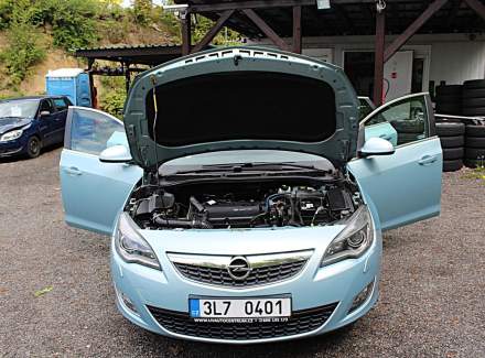 Opel - Astra
