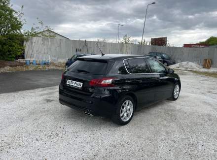 Peugeot - 308
