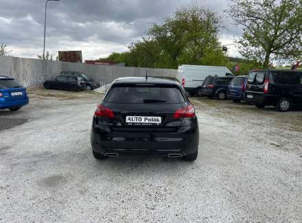 Peugeot - 308