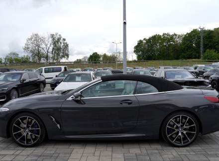 BMW - 8er
