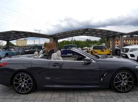 BMW - 8er