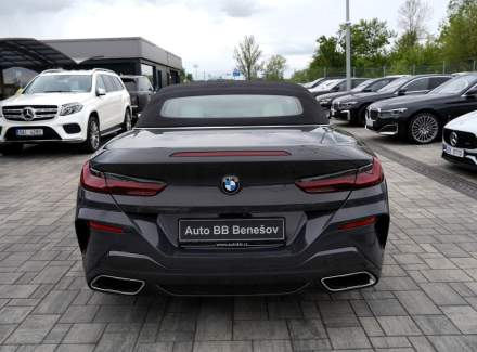 BMW - 8er