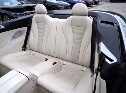 BMW - 8er