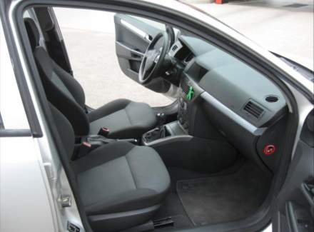 Opel - Astra
