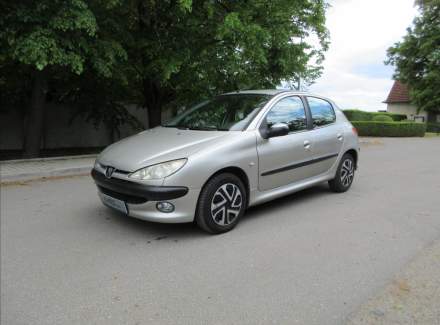 Peugeot - 206