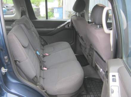 Nissan - Pathfinder