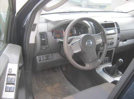 Nissan - Pathfinder