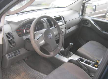 Nissan - Pathfinder